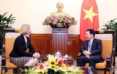 Deputy PM hosts New Zealand Ambassador - ảnh 1